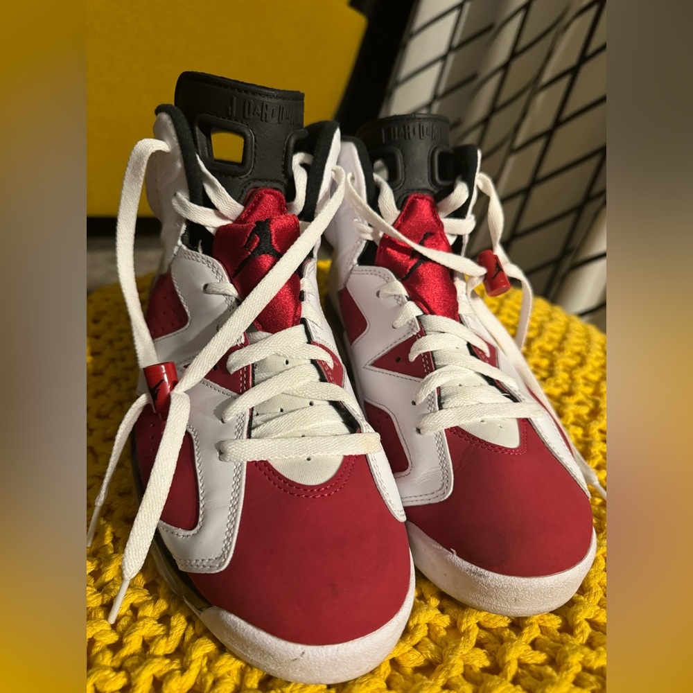 Men’s NIke Air Jordan 6 Retro Carmine White Red size 8.5